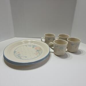 Set Of 4 Corning Corelle Dinner Plates + Cups Symphony Cream Blue Ribbon Floral